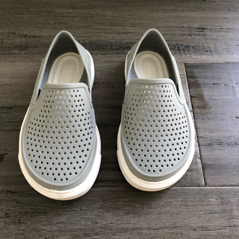 Crocs-toddler size 7